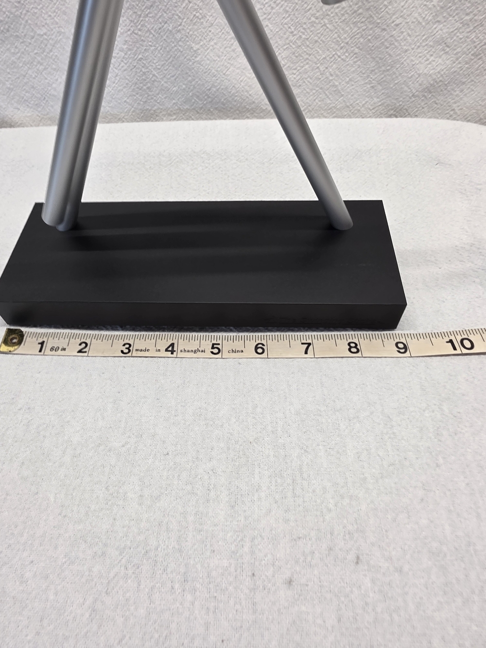 The Swinging Sticks Kinetic Energy Sculpture Desktop Toy Version - Picture 12 of 14